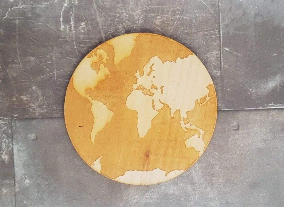 Houten Wereldbol