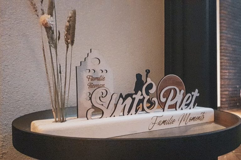 sint woodshelf